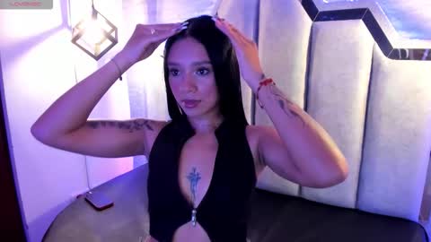 miiaboss online show from February 20, 11:43 am