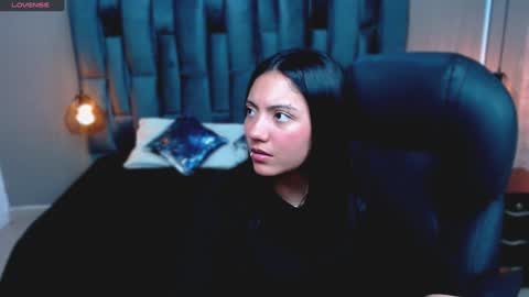 Snapshot of miichael_black chatting on January 4, 8:59 pm Michael Black online show from January 4, 8:59 pm