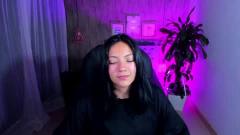 Snapshot of miichael_black chatting on January 15, 1:41 pm Michael Black online show from January 15, 1:41 pm