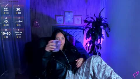 Snapshot of miichael_black chatting on January 19, 2:49 pm Michael Black online show from January 19, 2:49 pm