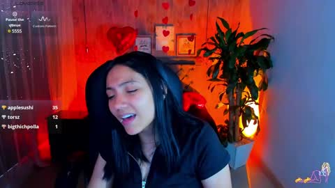 Snapshot of miichael_black chatting on February 12, 4:44 pm Michael Black online show from February 12, 4:44 pm