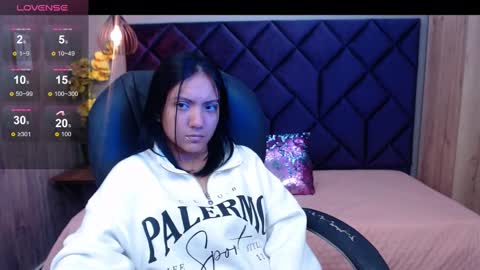 Snapshot of miichael_black chatting on March 2, 8:18 pm Michael Black online show from March 2, 8:18 pm