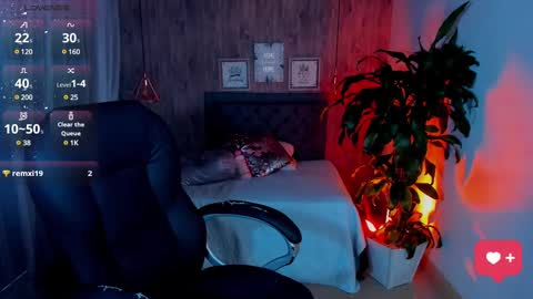 Snapshot of miichael_black chatting on March 5, 3:40 pm Michael Black online show from March 5, 3:40 pm