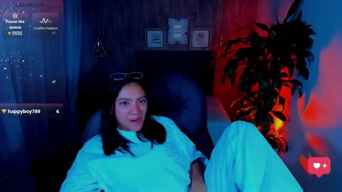 Snapshot of miichael_black chatting on March 9, 4:55 pm Michael Black online show from March 9, 4:55 pm