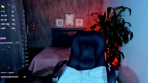 Snapshot of miichael_black chatting on September 25, 12:03 am Michael Black online show from September 25, 12:03 am