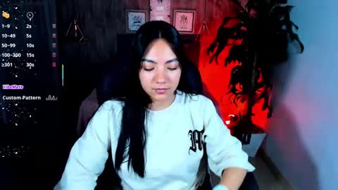 Snapshot of miichael_black chatting on October 6, 9:01 pm Michael Black online show from October 6, 9:01 pm