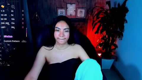 Snapshot of miichael_black chatting on October 18, 10:32 pm Michael Black online show from October 18, 10:32 pm