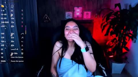 Snapshot of miichael_black chatting on October 31, 10:00 pm Michael Black online show from October 31, 10:00 pm