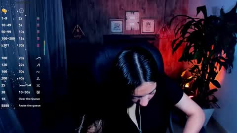 Snapshot of miichael_black chatting on November 1, 10:01 pm Michael Black online show from November 1, 10:01 pm