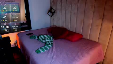 Snapshot of miichael_black chatting on November 22, 10:20 pm Michael Black online show from November 22, 10:20 pm