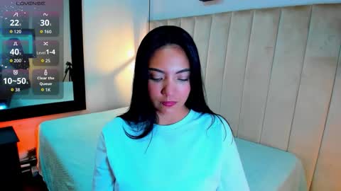 Snapshot of miichael_black chatting on November 30, 8:46 pm Michael Black online show from November 30, 8:46 pm