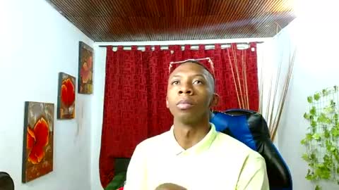 milo online show from April 18, 9:26 pm