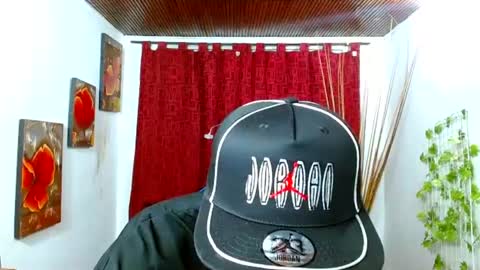 milo online show from April 20, 12:02 am