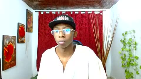 milo online show from April 22, 9:22 am