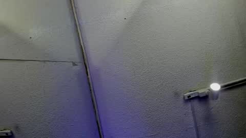 miilu  online show from December 15, 10:50 am