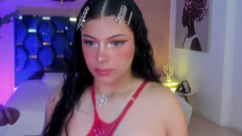 miilu  online show from February 11, 11:26 am