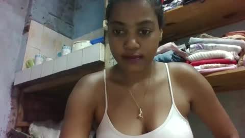 miinah online show from March 29, 8:53 pm