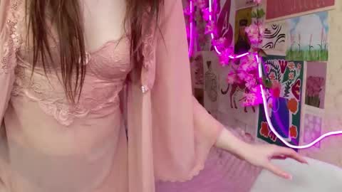 miiraii online show from March 6, 4:25 pm