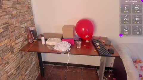 miiss_evaa online show from February 14, 11:31 am