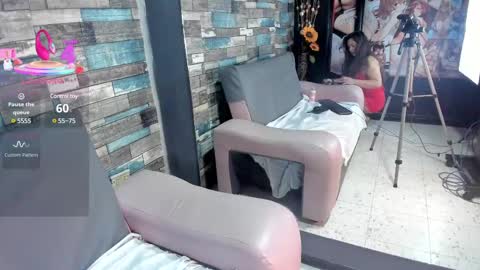 miiss_evaa online show from March 3, 11:00 am