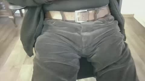 mik online show from November 27, 11:12 am