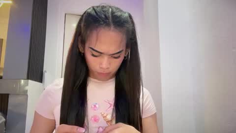 mika_pedersen online show from March 23, 6:12 pm