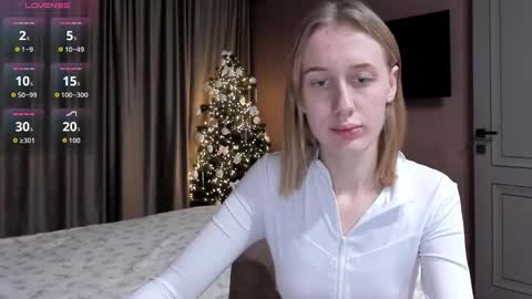 Mika online show from December 20, 11:45 pm