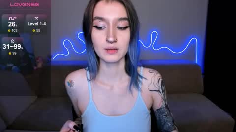 Snapshot of mika_reid chatting on December 5, 2:47 pm Mika online show from December 5, 2:47 pm