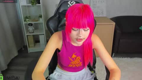 Mika online show from March 5, 8:32 am