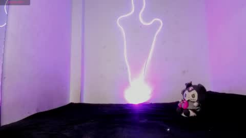 mika_velvet online show from November 10, 9:14 pm