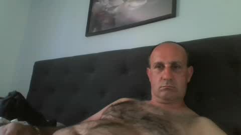Snapshot of mikael_r52 chatting on July 15, 7:35 am mikael_r52 online show from July 15, 7:35 am