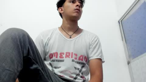 mikael_stor online show from October 1, 12:00 pm