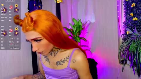 Snapshot of mikaelarangel chatting on October 6, 1:25 am mikaelarangel online show from October 6, 1:25 am