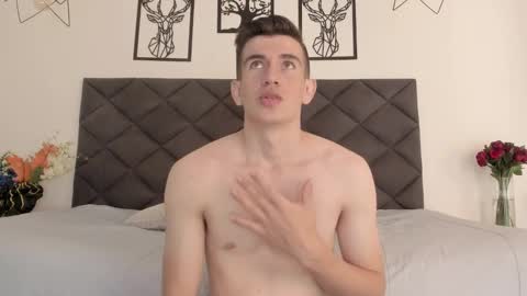 mikael online show from January 28, 4:29 am