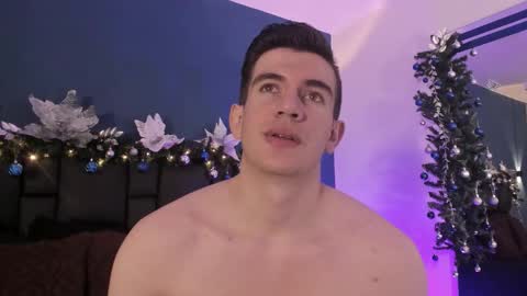 mikael online show from November 26, 4:02 am