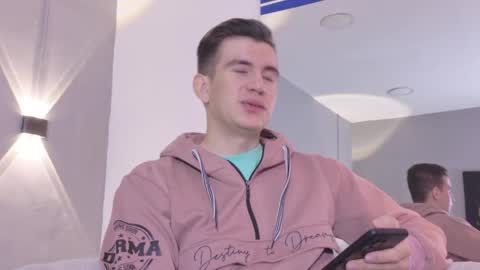 mikael online show from April 7, 3:29 am