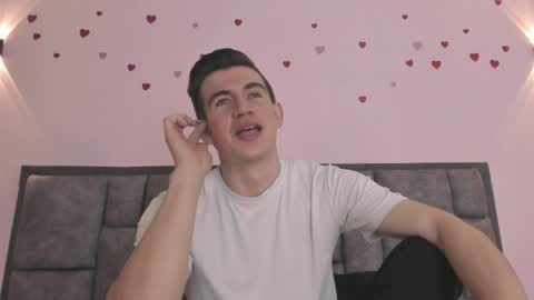 mikael online show from April 22, 4:48 am