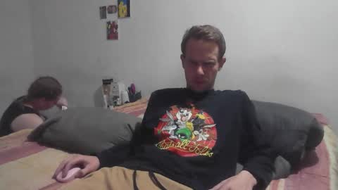 Snapshot of mikajackson13 chatting on November 22, 3:16 am Archer and Mika online show from November 22, 3:16 am