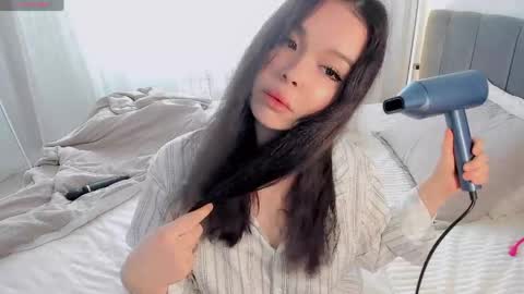 mikasssu online show from April 21, 10:32 am