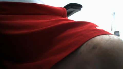 Snapshot of mike26051 chatting on June 27, 6:02 pm mike26051 online show from June 27, 6:02 pm