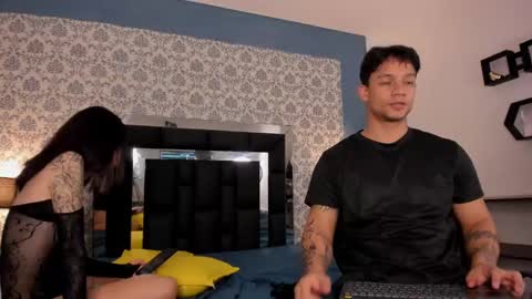 Snapshot of mike2_wills chatting on February 5, 9:46 am Mike2 wills online show from February 5, 9:46 am