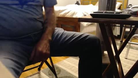 Snapshot of mike694fun chatting on October 3, 2:58 pm mike694fun online show from October 3, 2:58 pm