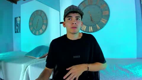 Mike 0233 online show from January 19, 4:33 am