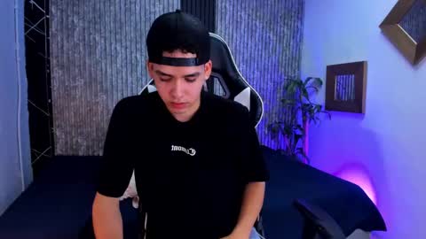 Mike 0233 online show from September 18, 5:20 am