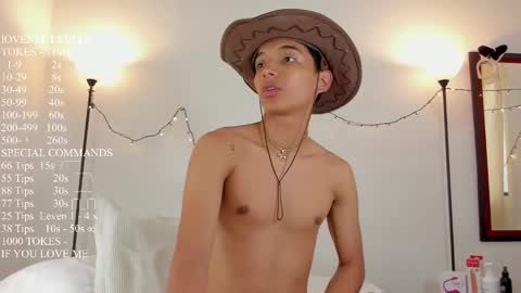 Mike Tylor online show from December 3, 5:01 pm