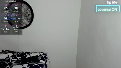 Mike Belle online show from April 4, 2:03 pm