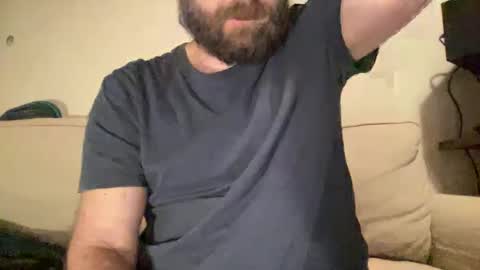 Snapshot of mike_berlin1 chatting on December 4, 1:14 am MIke online show from December 4, 1:14 am