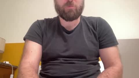 Snapshot of mike_berlin1 chatting on February 17, 10:51 am MIke online show from February 17, 10:51 am