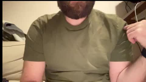 Snapshot of mike_berlin1 chatting on November 18, 9:52 pm MIke online show from November 18, 9:52 pm