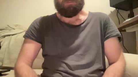 Snapshot of mike_berlin1 chatting on December 13, 9:09 pm MIke online show from December 13, 9:09 pm